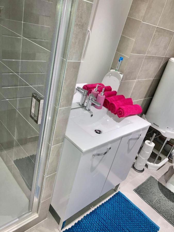 Studio La Reine Blanche - 4Pers - Rdc Apartment Бурж Екстериор снимка