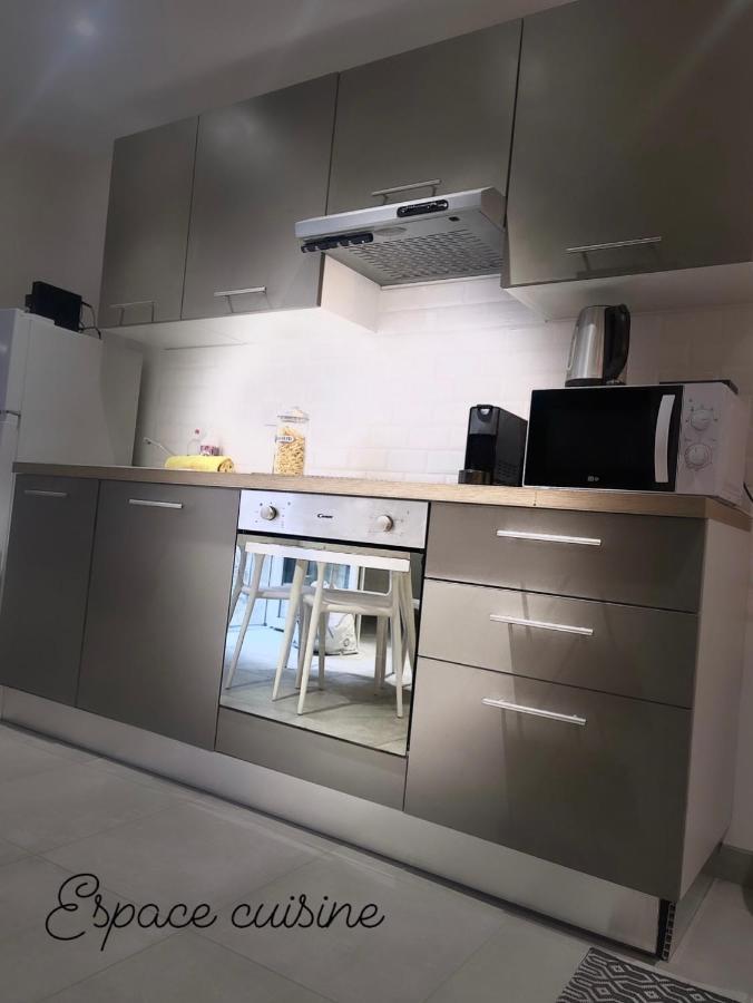 Studio La Reine Blanche - 4Pers - Rdc Apartment Бурж Екстериор снимка